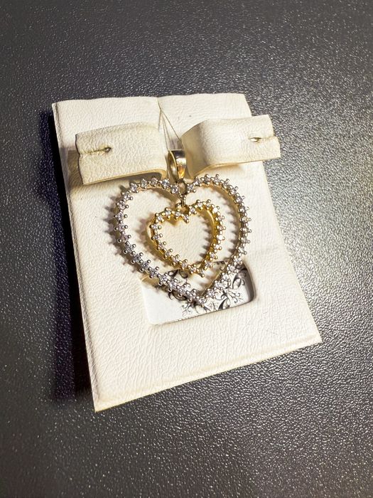 Підвіс. Золоті підвіси 585 проби