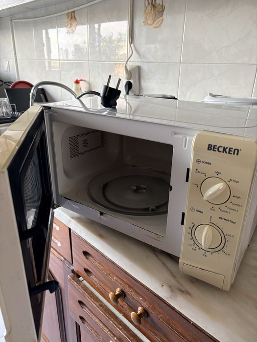 Microondas Becken GRILL COOK