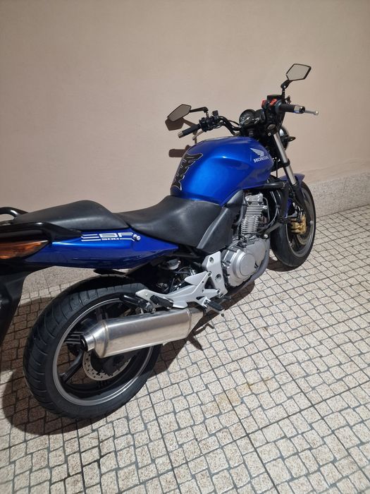 Honda cbf500 em ótimo estado