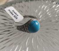 Srebrny pierścionek z niebieskim koralem rozmiar 17