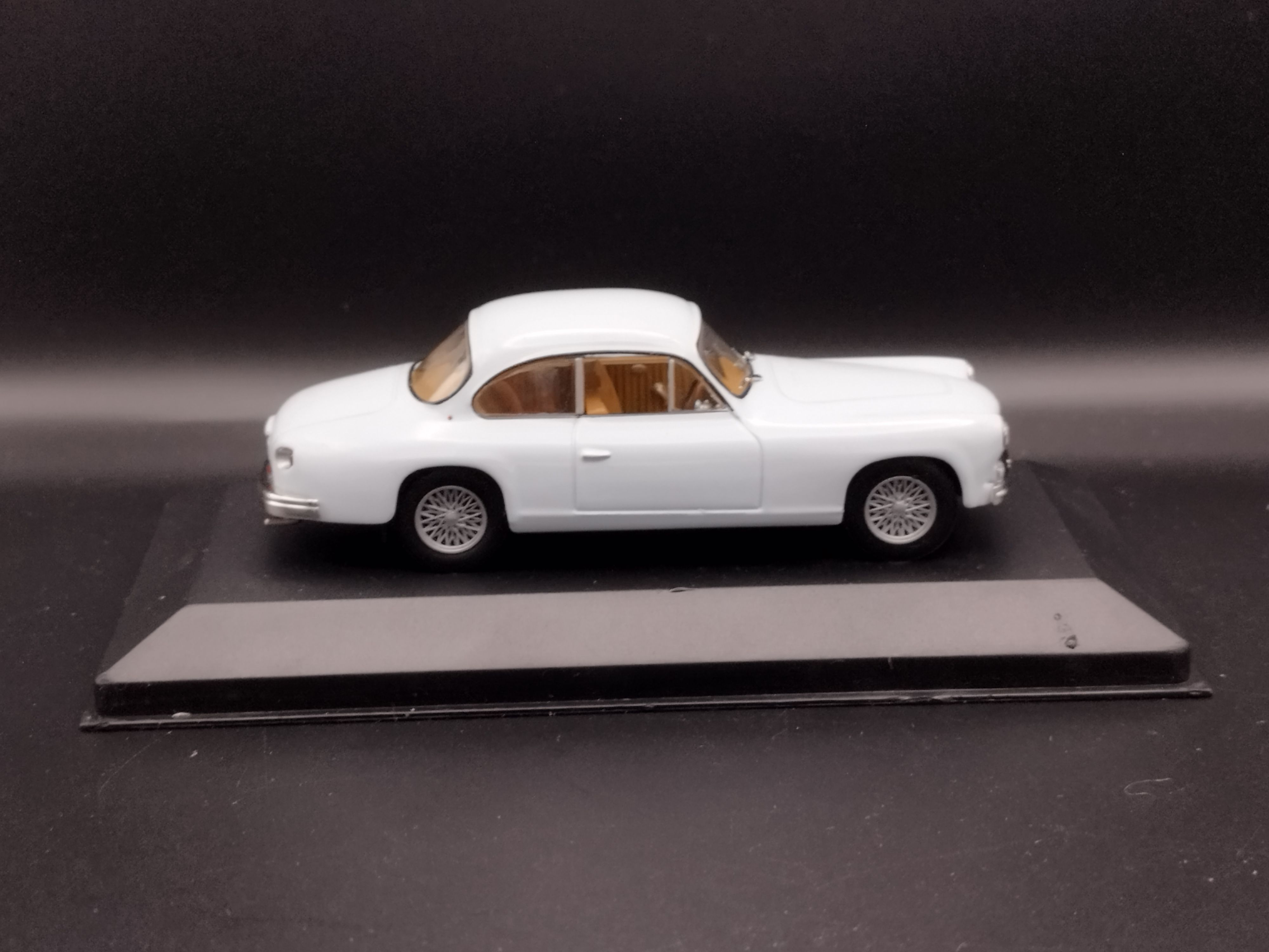 1:43 Altaya 1955 Salmson Sport 2300s Model Używany