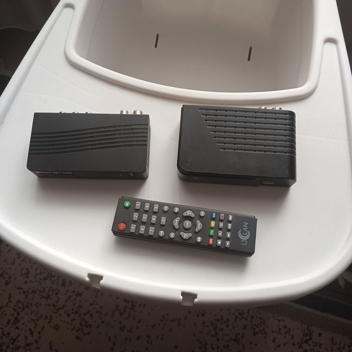 ТВ приставки Т2 під ремонт, 2 шт.