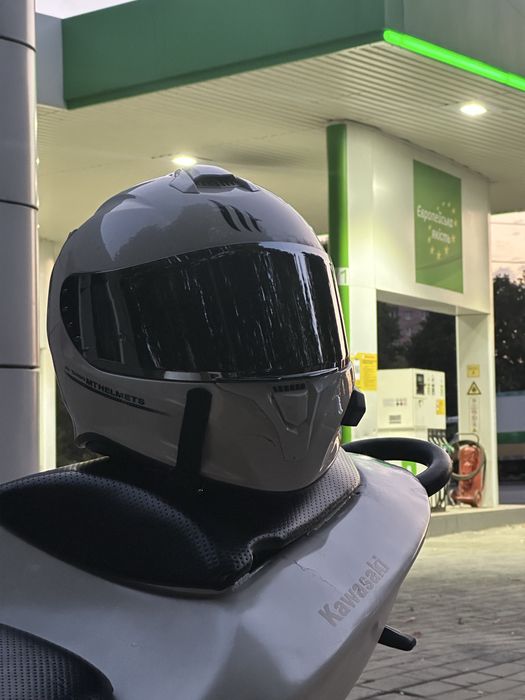 Продам шлем mt helmets targo M