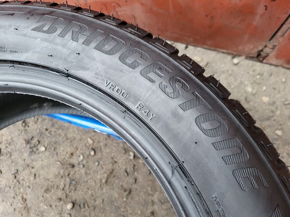 225/55/18 R18 Bridgestone Blizzak LM-80 evo 2шт ціна за 1шт шини