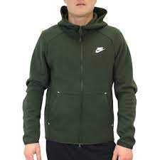 Nike Tech Fleece