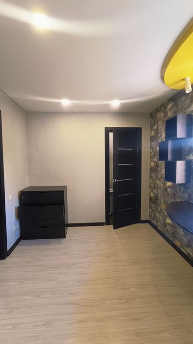 Продам 2 кімнату квартиру в Красилівці Броварський район