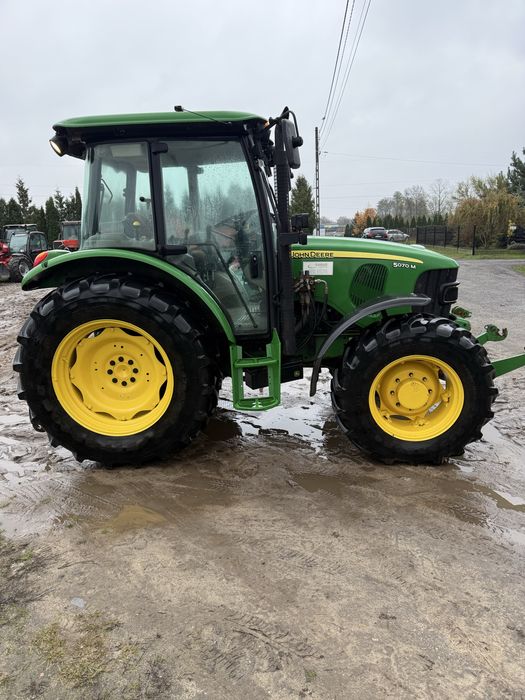 Ciągnik John Deere 5070M 2011r TUZ biegi pełzające