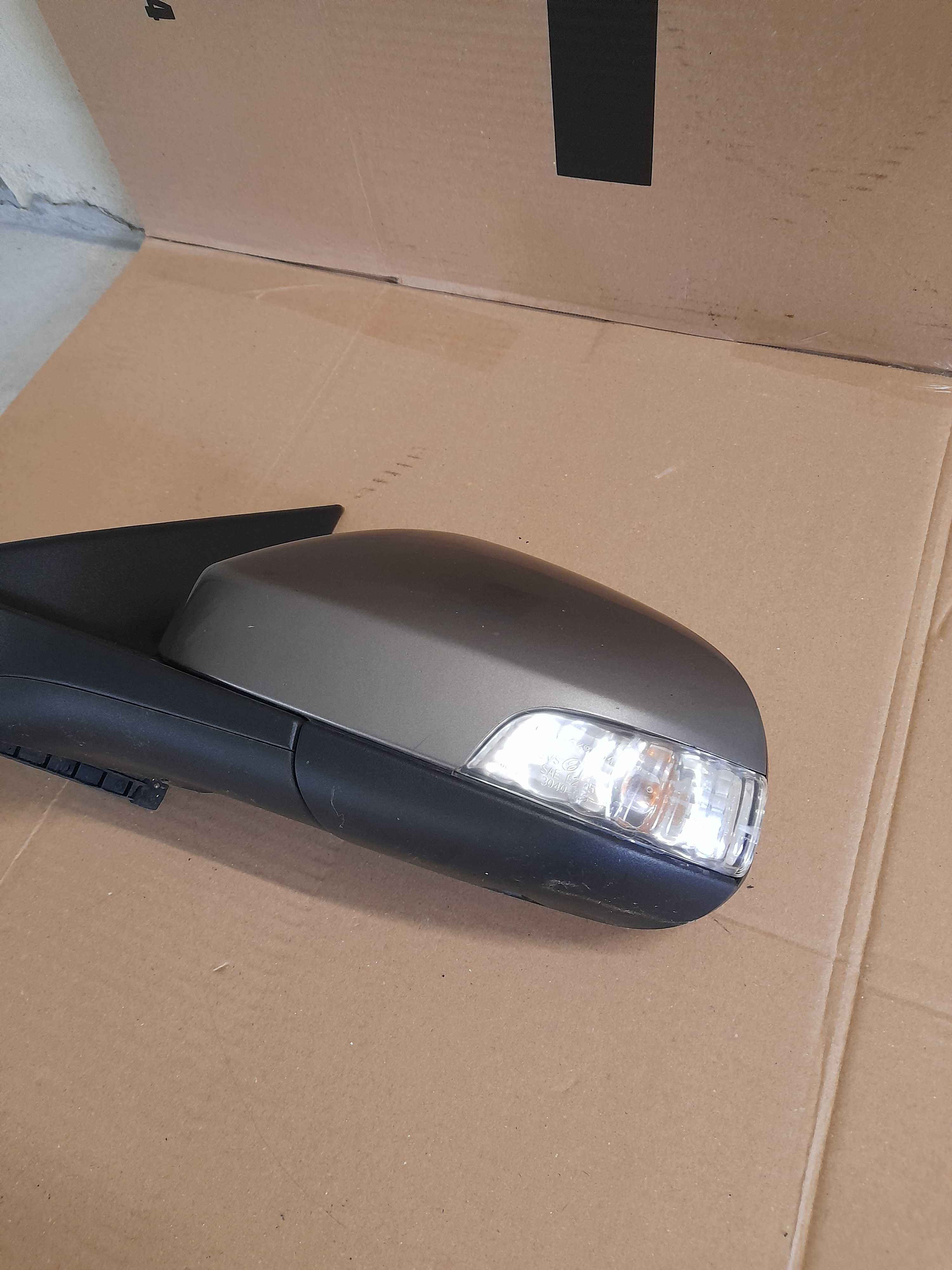 Lusterko lewe volvo v70 III s80 II 742-46 6pin