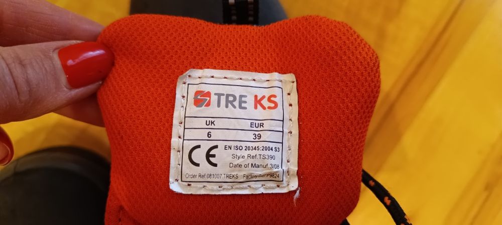 Новые ботинки TRE KS с укреплённым носком,39 размер