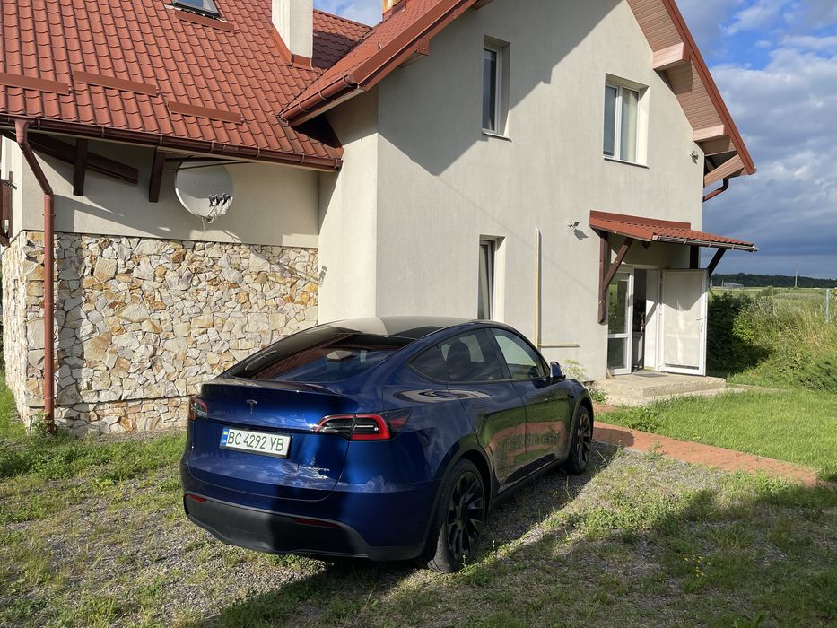 Продам Tesla Y, 2023, рейстайл