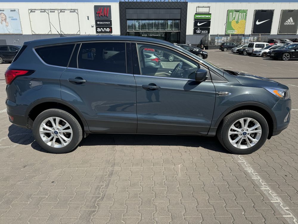 ford escape 2018 4wd