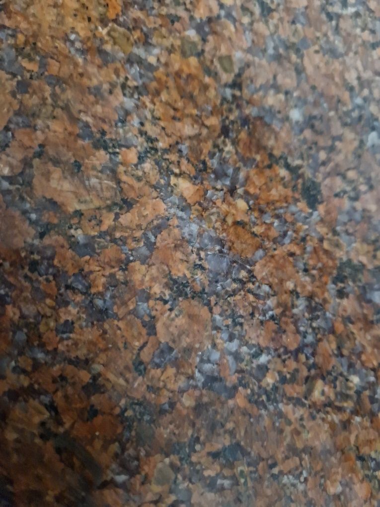 Parapety granitowe Vanga