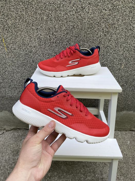 Оригінал кросівки Skechers Go Run Focus 55169 41р 26см