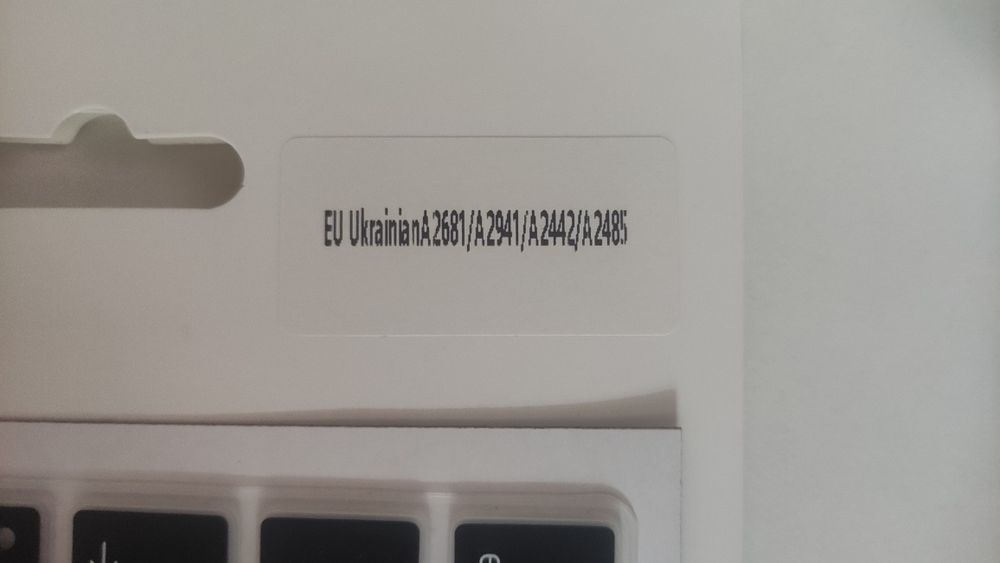 Накладка на клавіатуру MacBook air 15 А2681 А2941 А2442 А2485 силікон