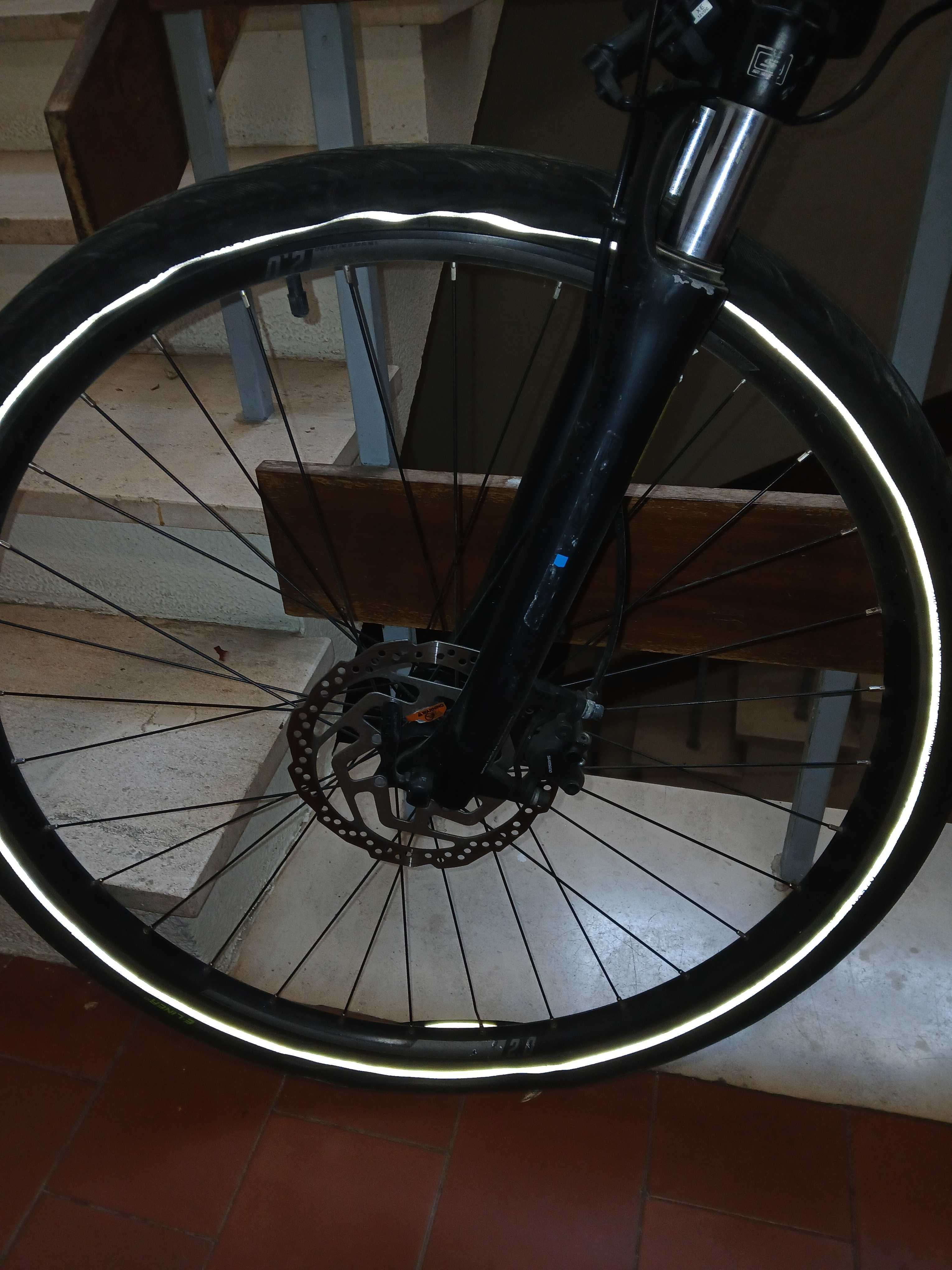 Bicicleta E-Trekking 2.0 vendo ou troco por trotinete