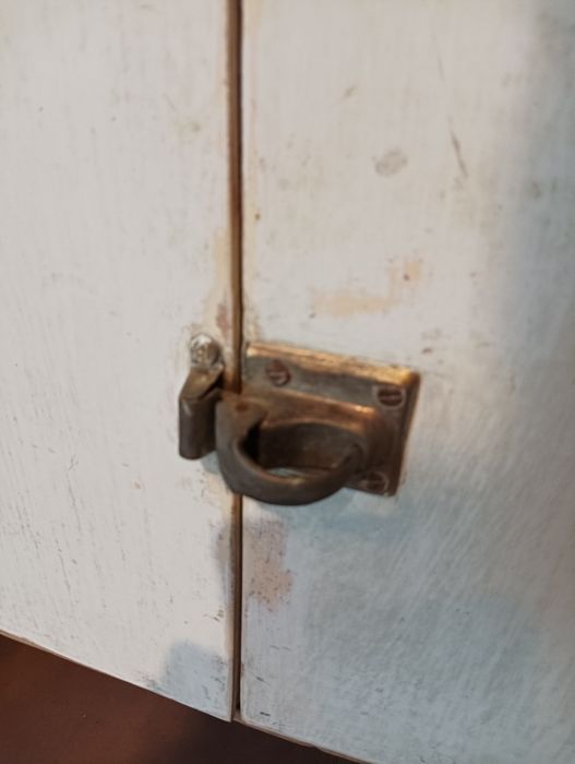 Armário de cozinha restaurado