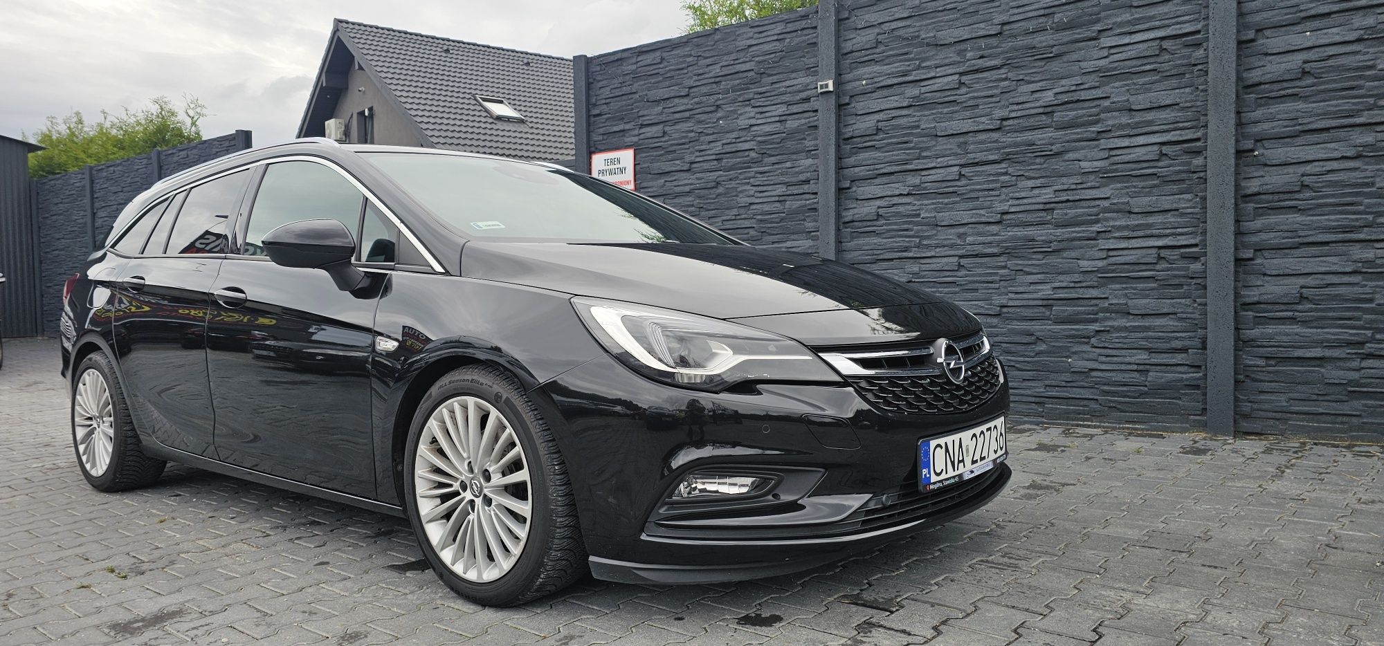 Opel Astra K 2016r 104.000km SPORTS TOURIER  1.6 Benzyna TURBO 200koni
