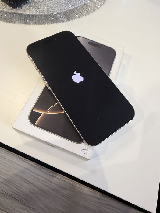 iPhone 16 PRO Natural Titanium Idealny Stan !!!