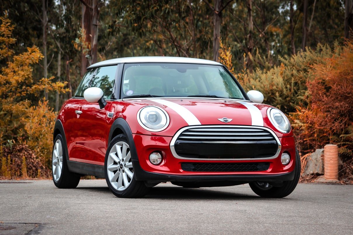 Mini Cooper F56.