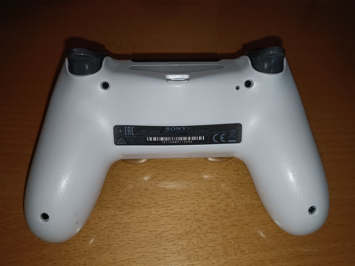 Dualshock 4 transparente