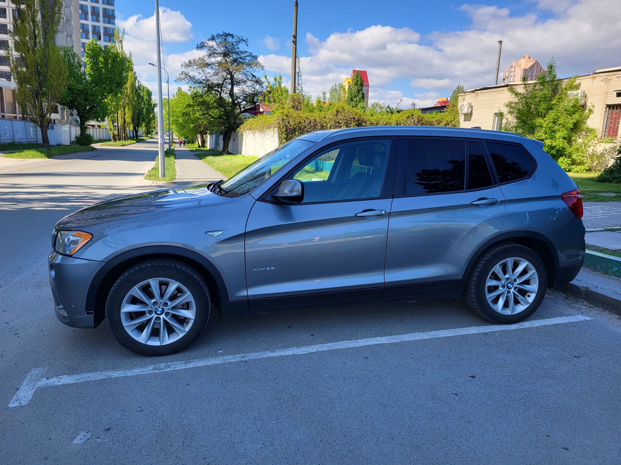 Чудова сімейна BMW X3 F25 N20