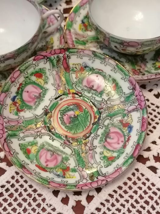 6 Chavenas e pires de chá fabricados em Macau