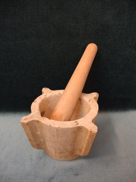 Almofariz em Mármore com Pilão