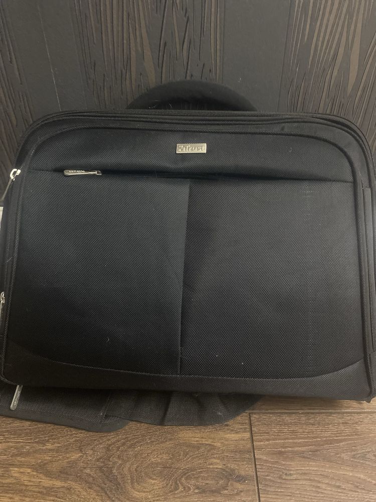 Projektor Epson EB-S05