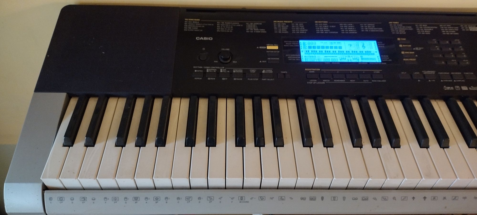 Keyboard Casio CTK-4400