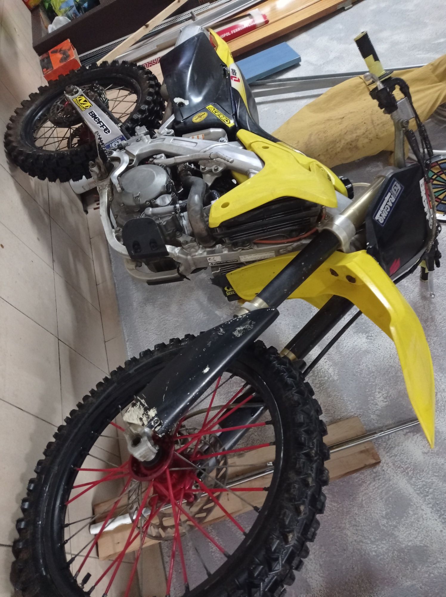 Suzuki RMZ 450 Matriculada