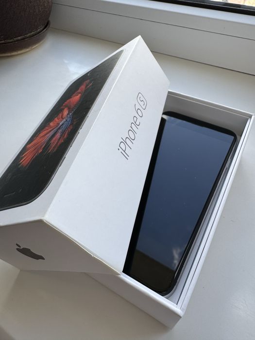 iPhone 6S 16 ГБ батарея 98%