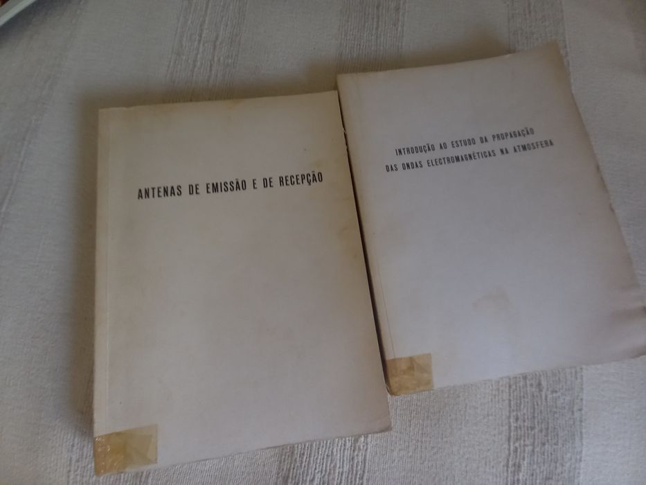 Dois livros do IST Técnico sobre Ondas e Eletromagnetismo