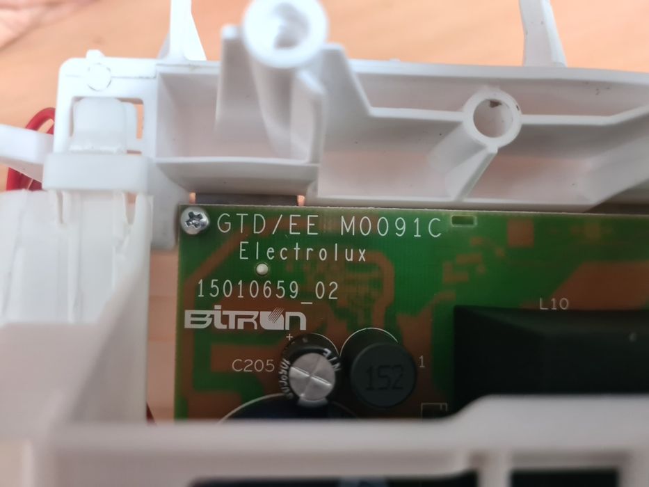Модуль (плата) керування пральної
машини Electrolux