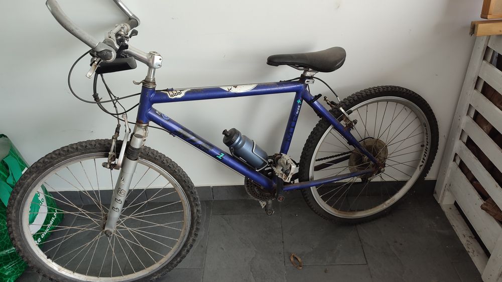 Bicicleta em bom estado