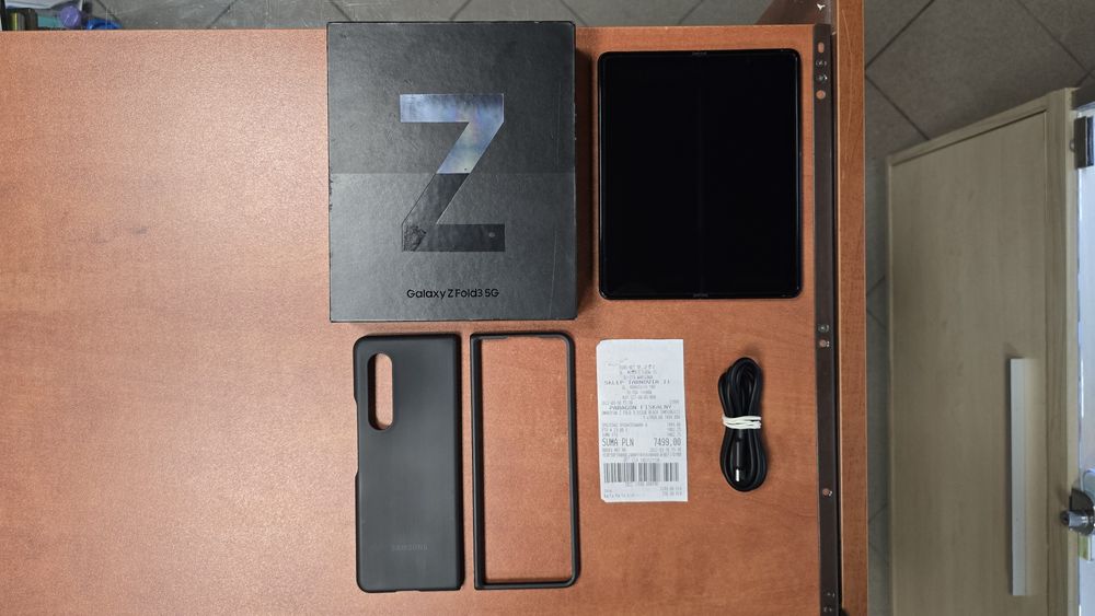 Samsung Galaxy Z Fold 3 5G Dual Sim 512GB/12GB RAM czarny, stan bdb