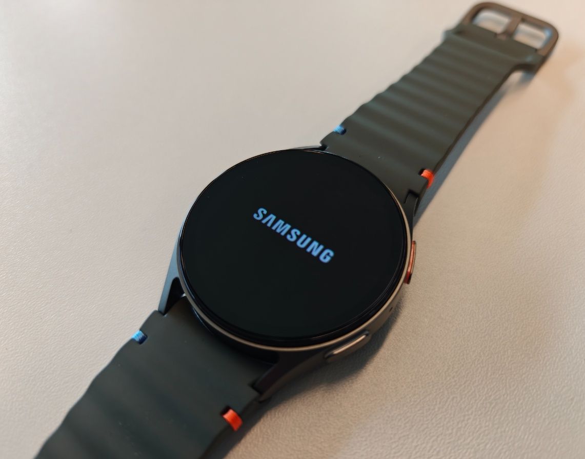 SMARTWATCH SAMSUNG GALAXY LTE7 novo comprado na worten na caixa
