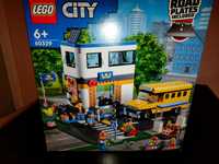 Конструктор LEGO City 60329 День у школі (433 деталі)
