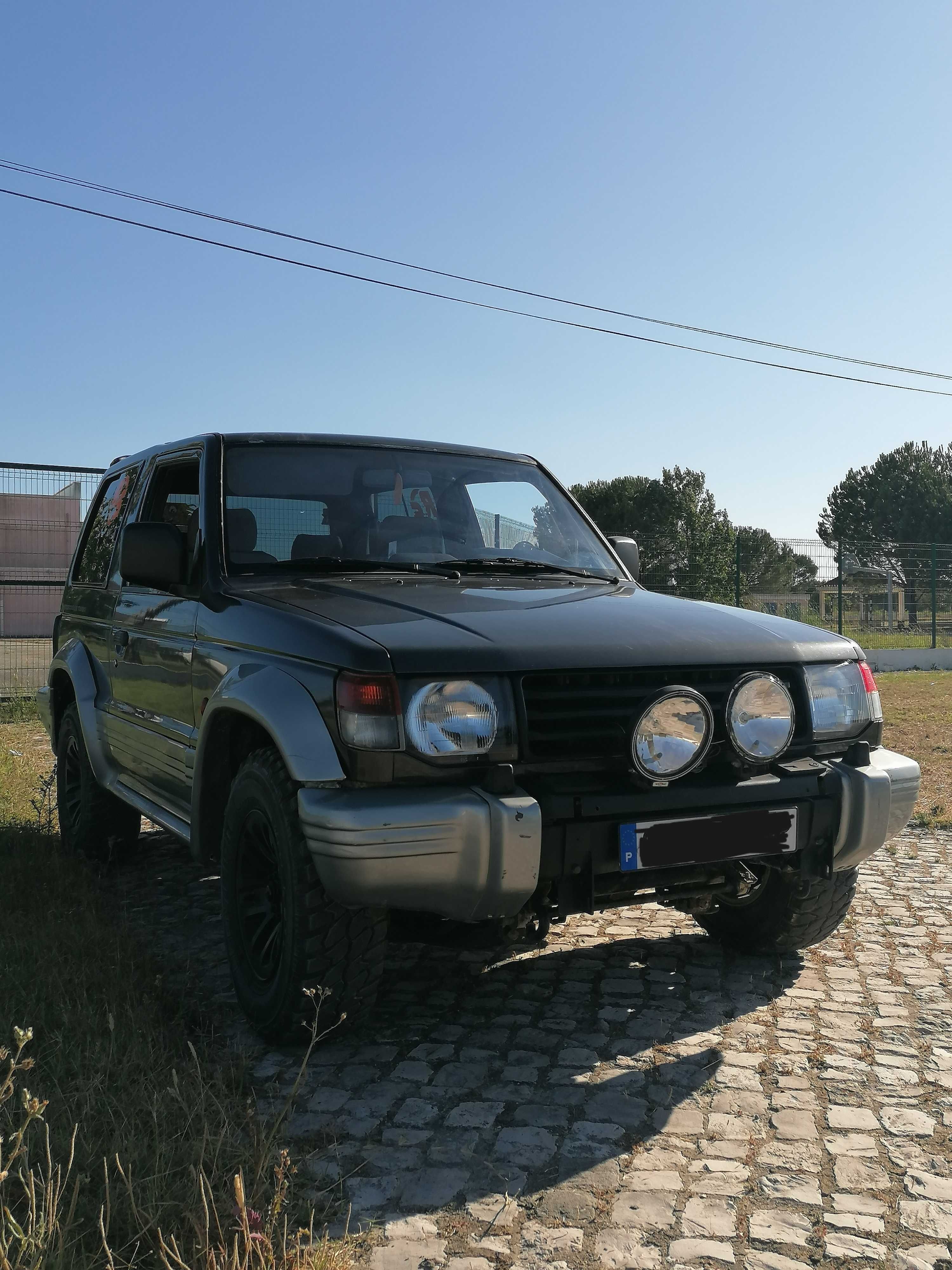Mitsubishi pagero 2.5 td