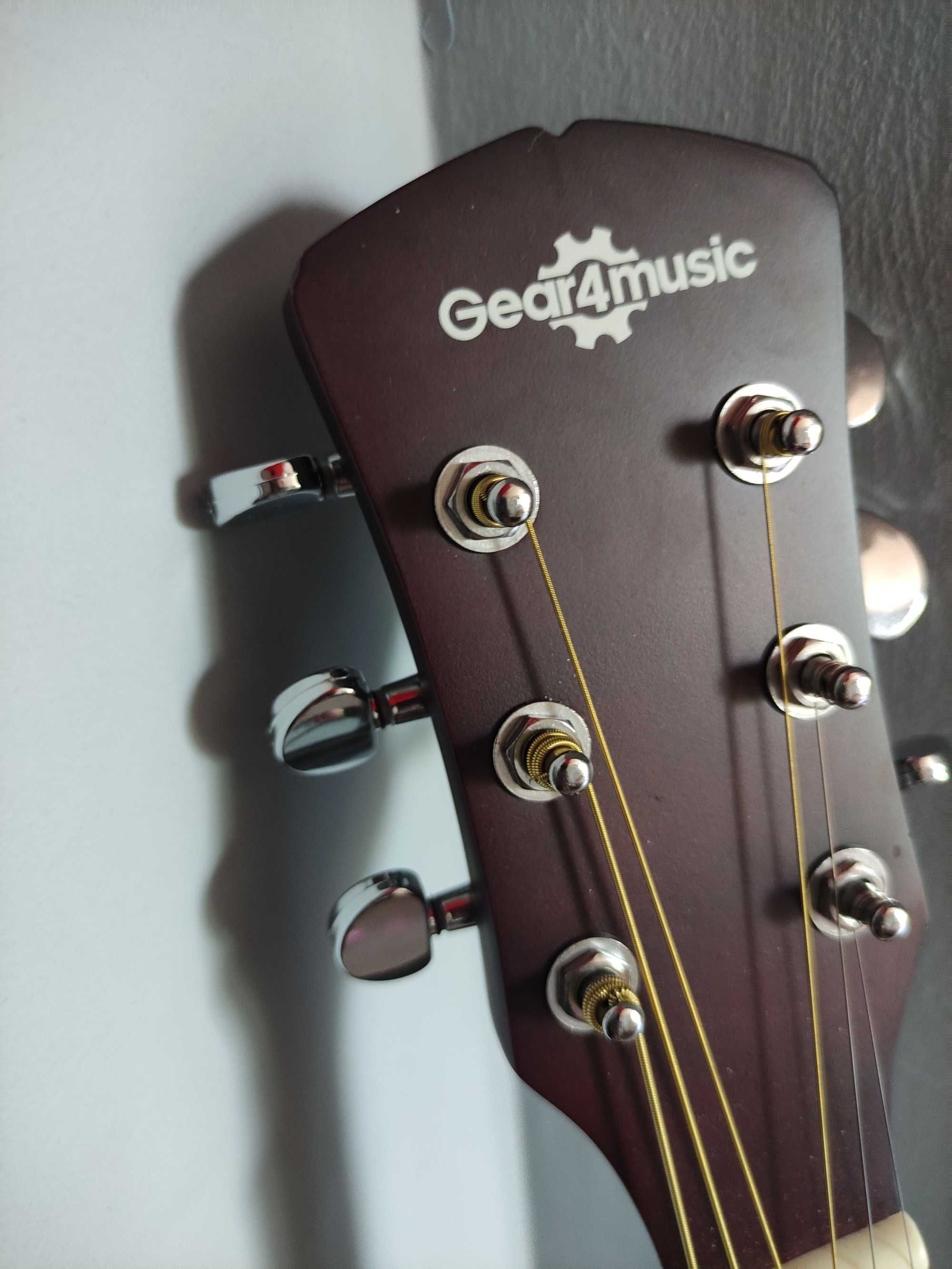 Gitara akustyczna