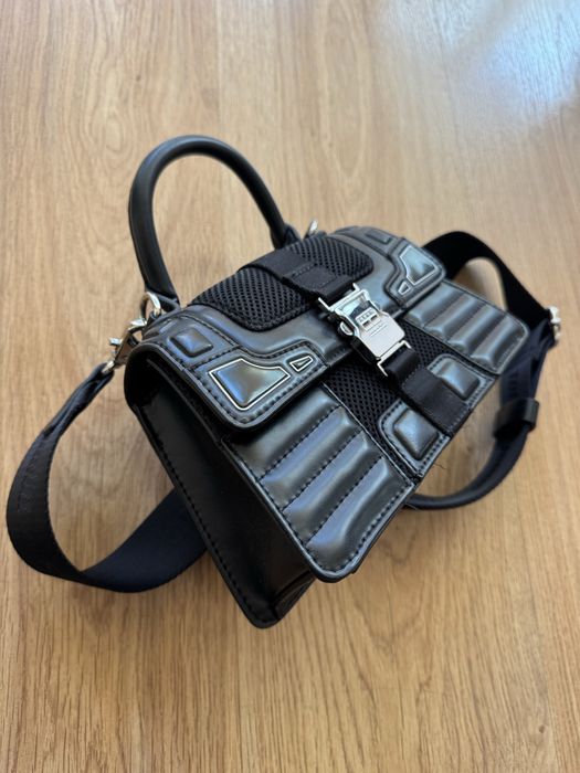 Valentino, Guess, Tommy Hilfiger, Chanel оригинал