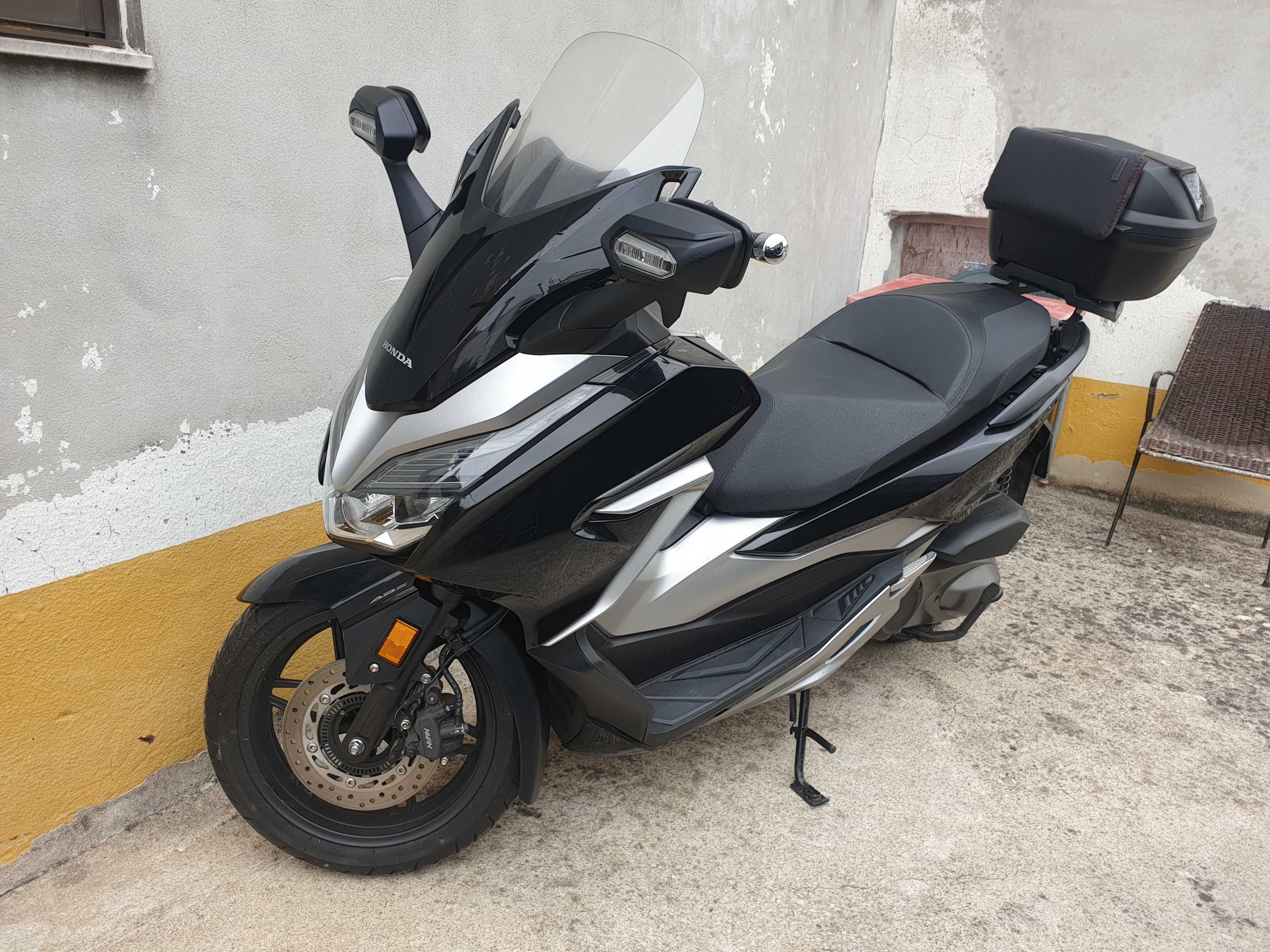 Honda Forza 300 de 2021