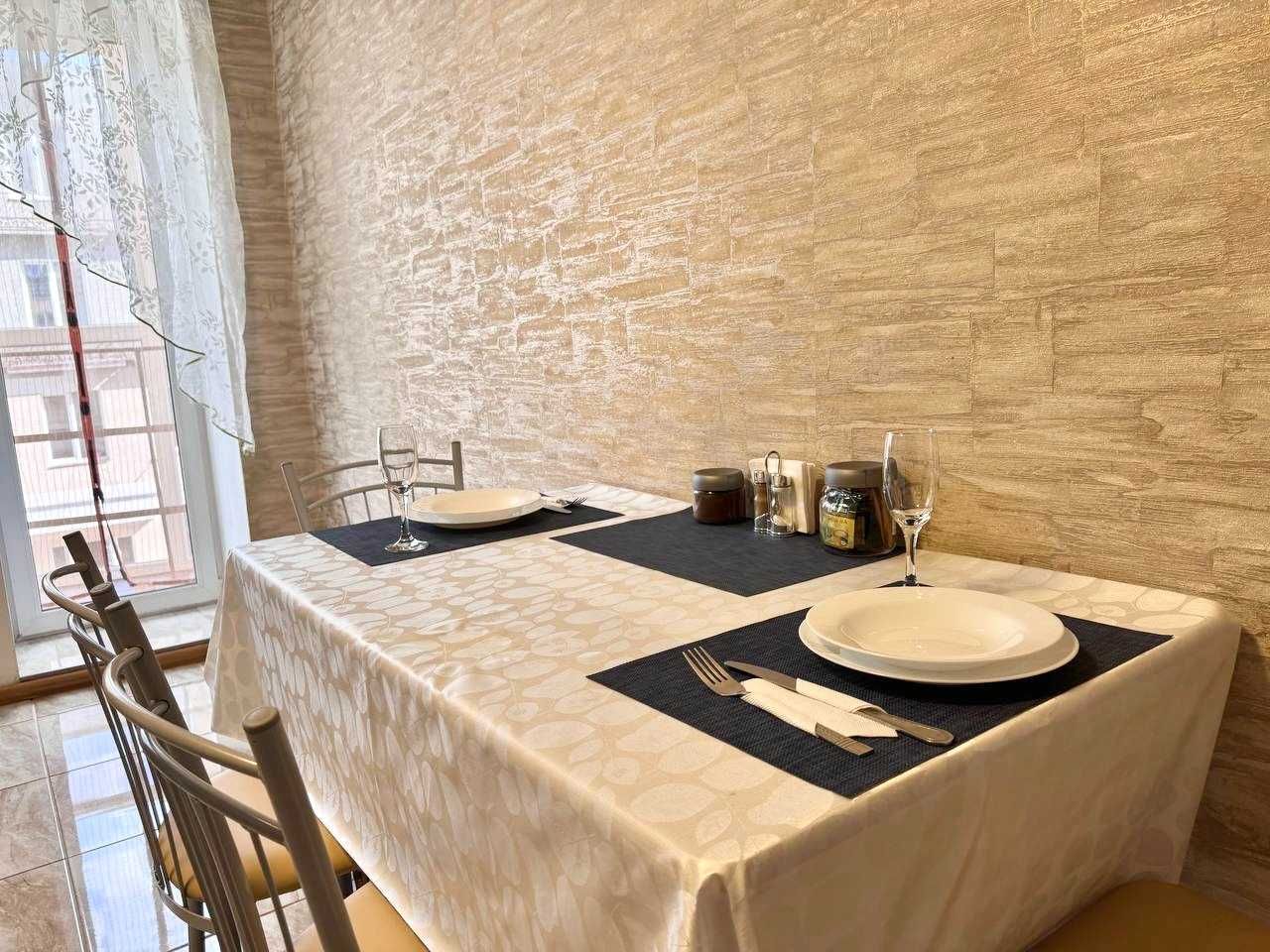 ApartPoltava Апартам.елітна НОВОБУДОВА панрамний вид,готельний ЧЕК