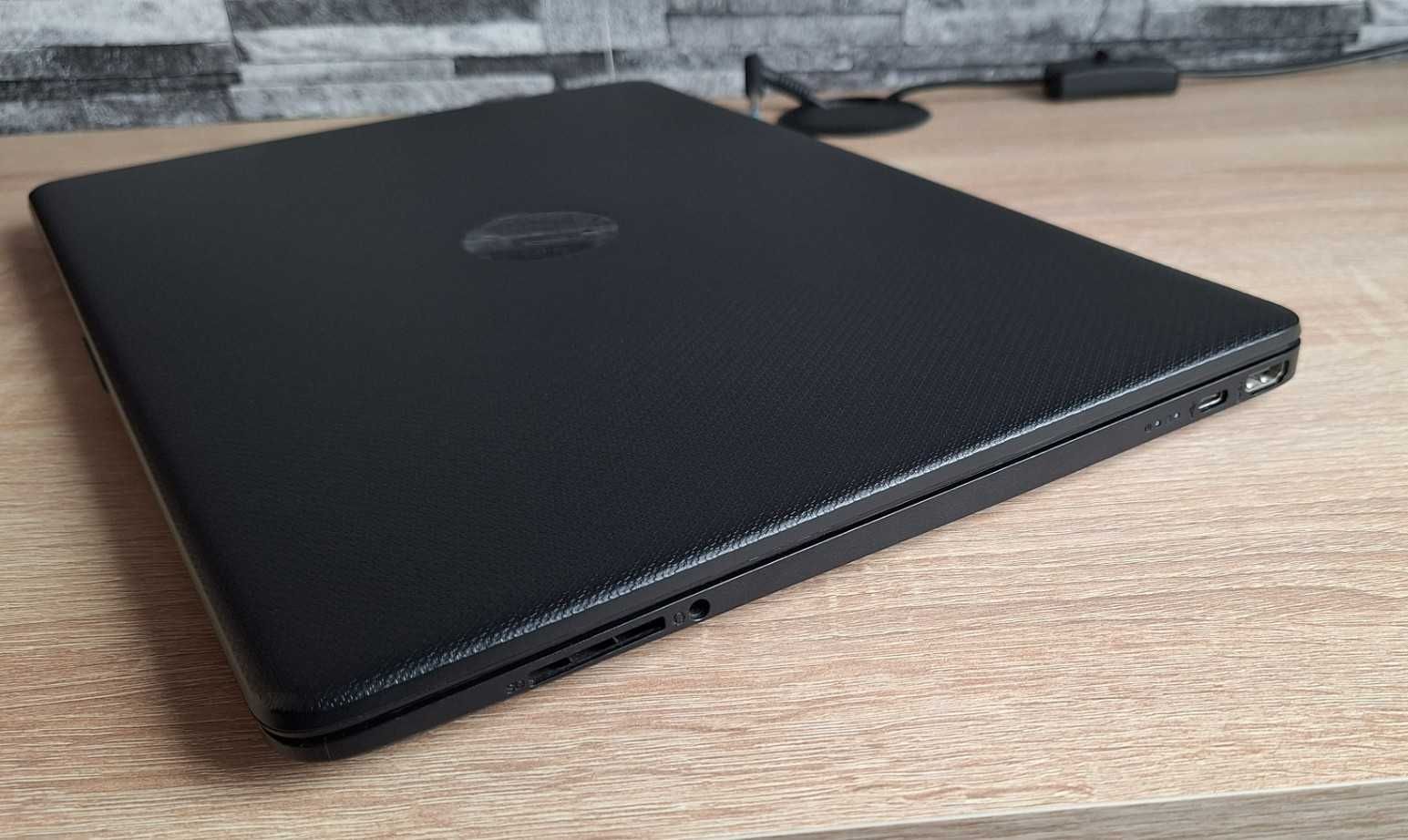 Laptop HP 15s-fq2329nw