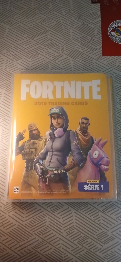 Caderneta Fortnite 2019 - Trading Cards Panini Série 1