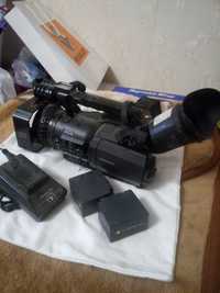 Видеокамера PANASONIC AG-DVX 100B