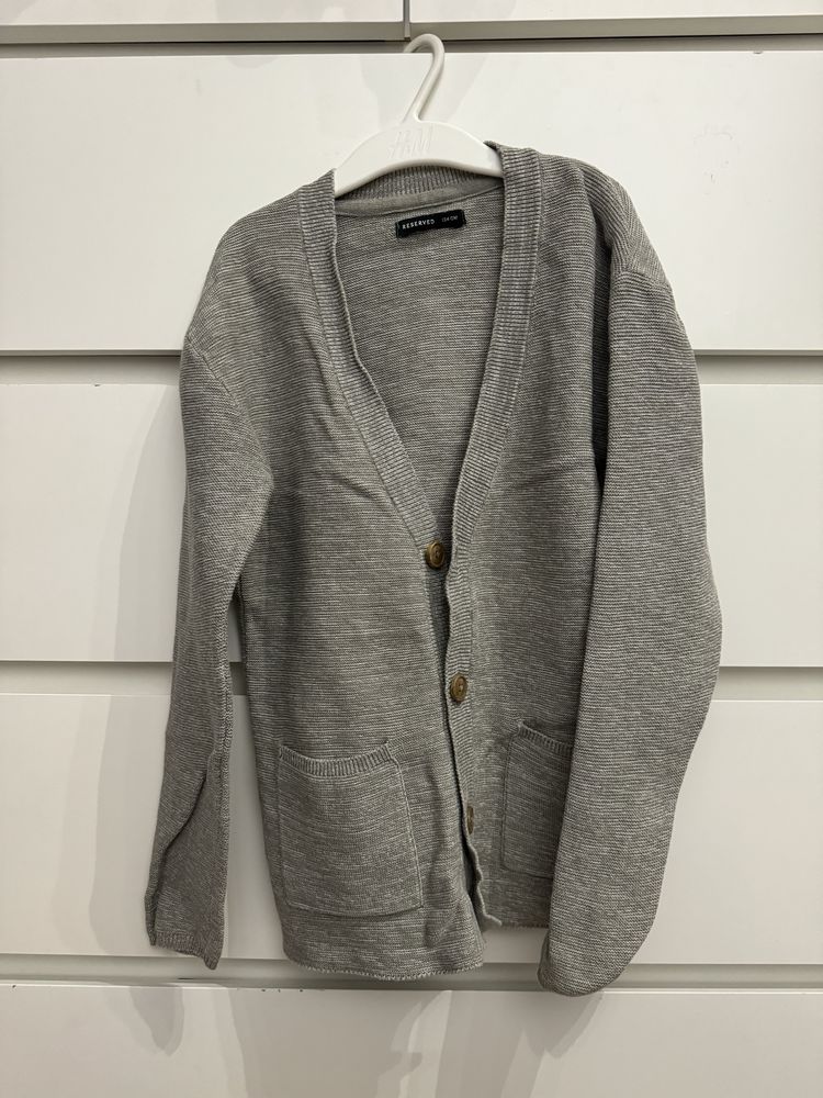 Sweterek Reserved 134