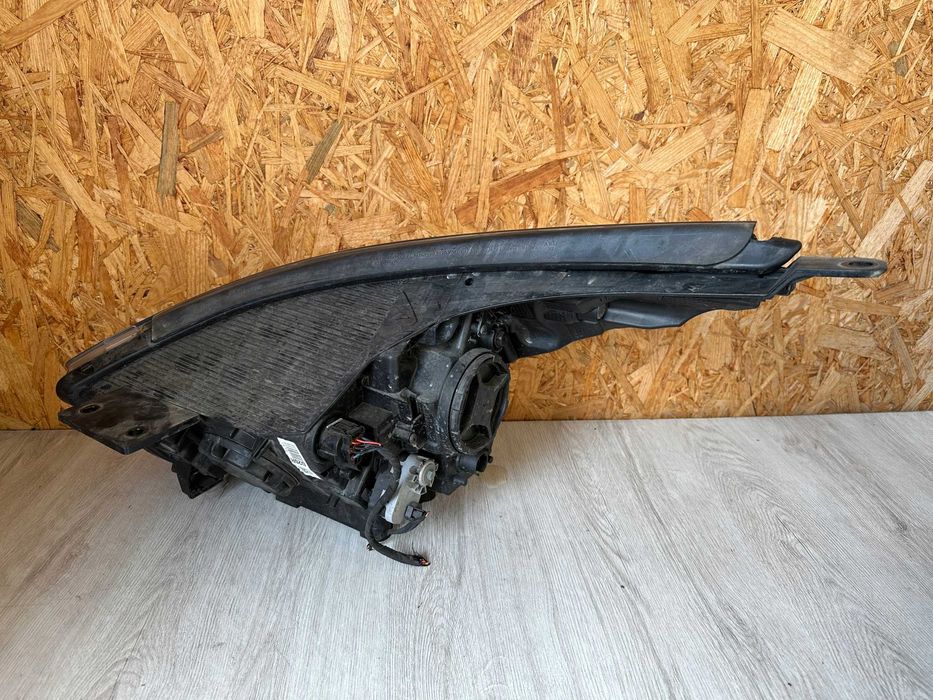 KIA NIRO I Фари передні