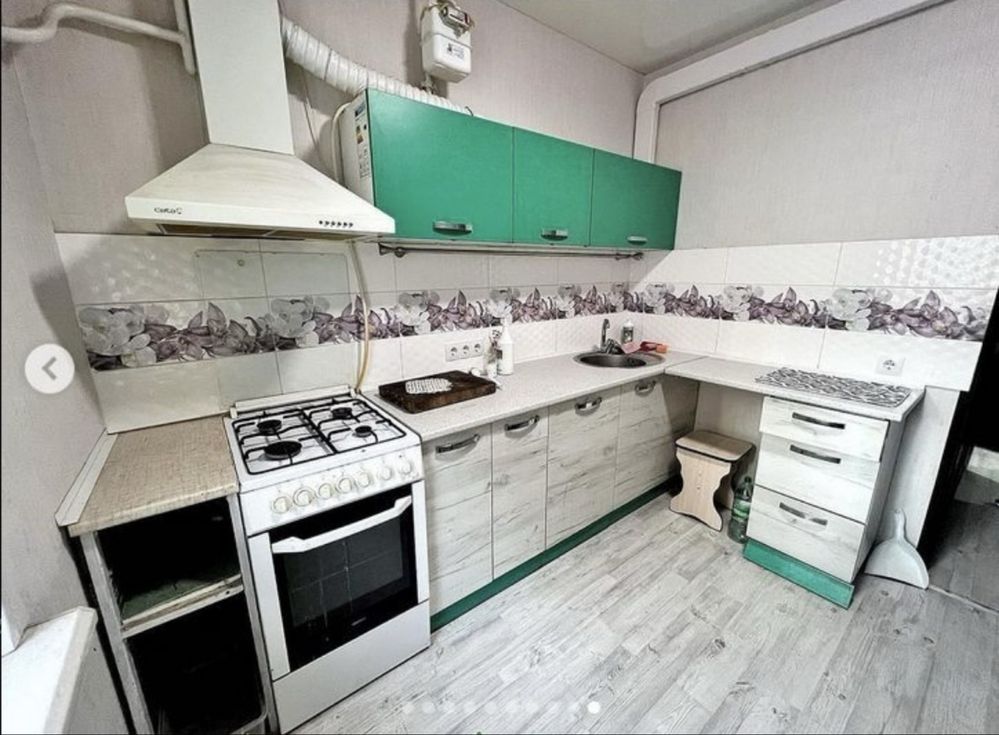 Продается 2-к квартира (пр. Мира. Остановка Театральная)