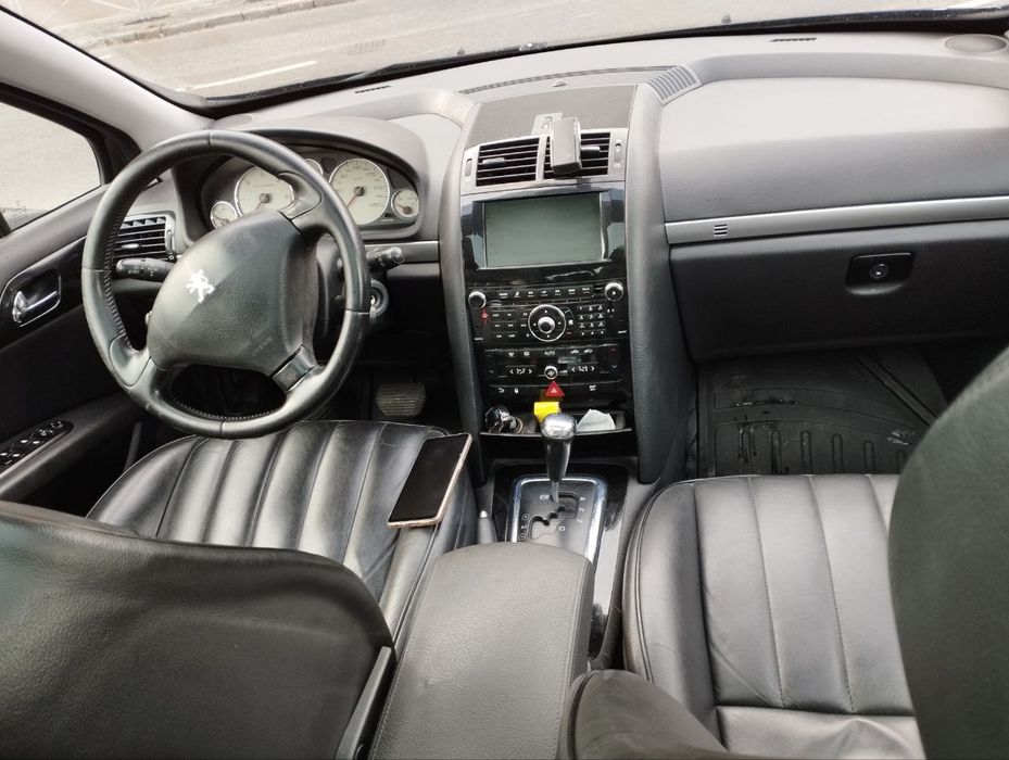 Peugeot 407sw (автомат 2L)