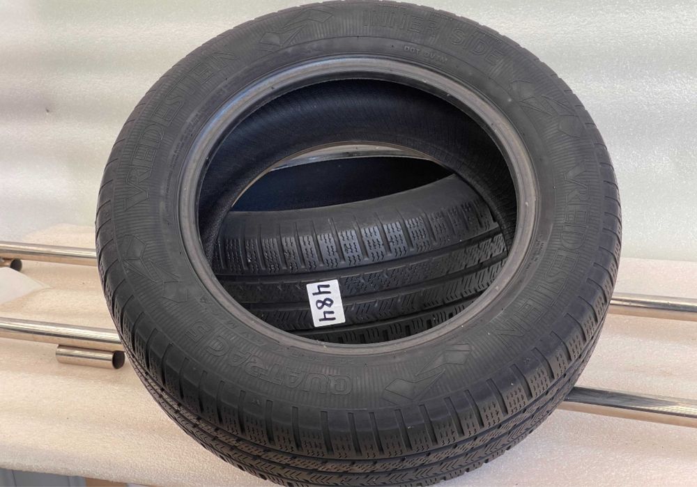 Автошини колеса покрышки 205/60 R15 Vredestein